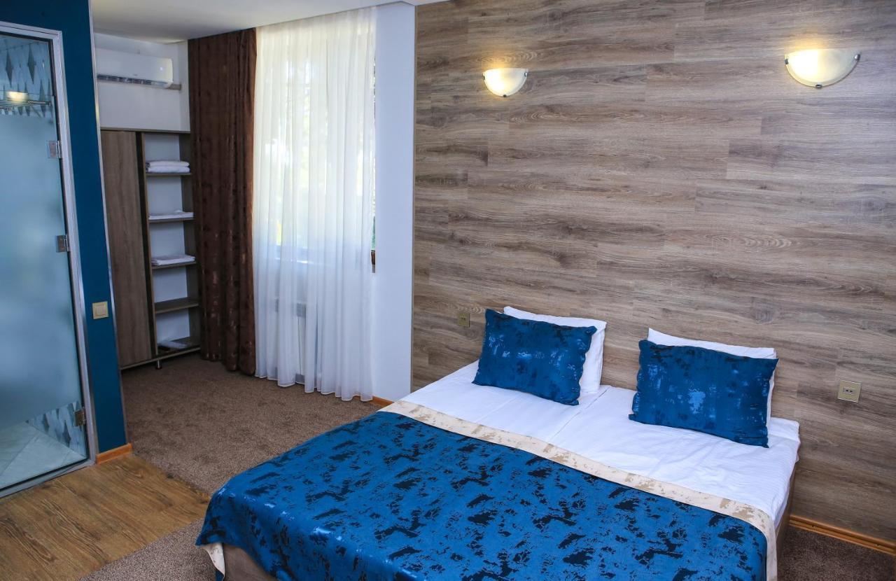Evim Otel Zaqatala Zewnętrze zdjęcie