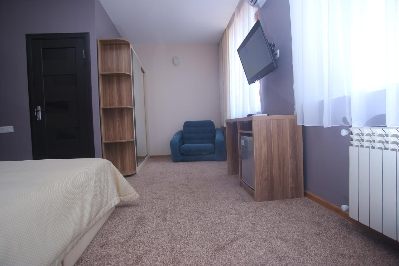 Evim Otel Zaqatala Zewnętrze zdjęcie