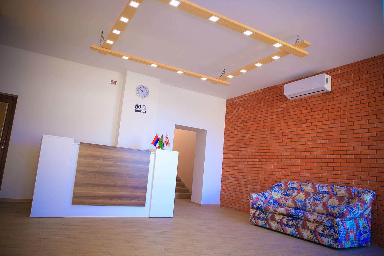 Evim Otel Zaqatala Zewnętrze zdjęcie