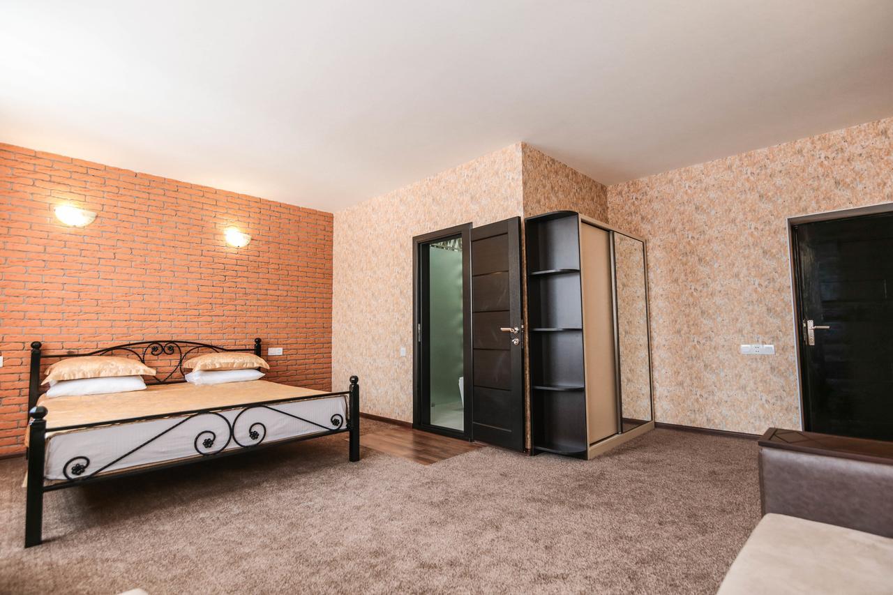 Evim Otel Zaqatala Zewnętrze zdjęcie
